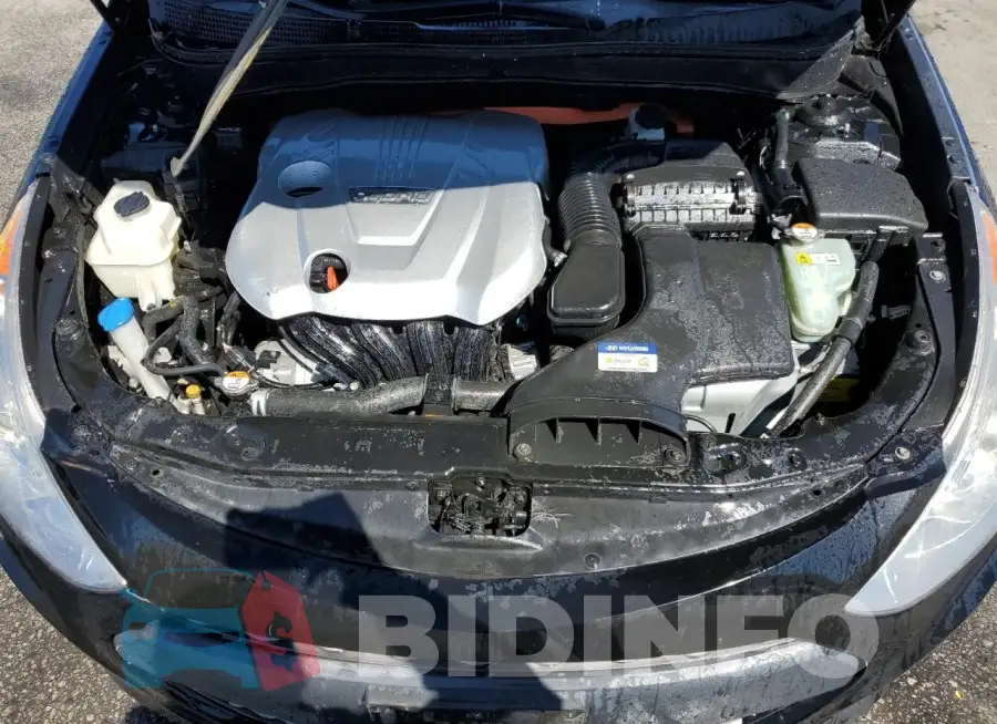 KMHEC4A44FA129931 Photo# 11