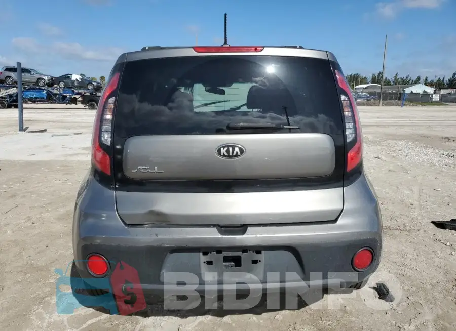 KNDJN2A2XH7485459 Photo# 6