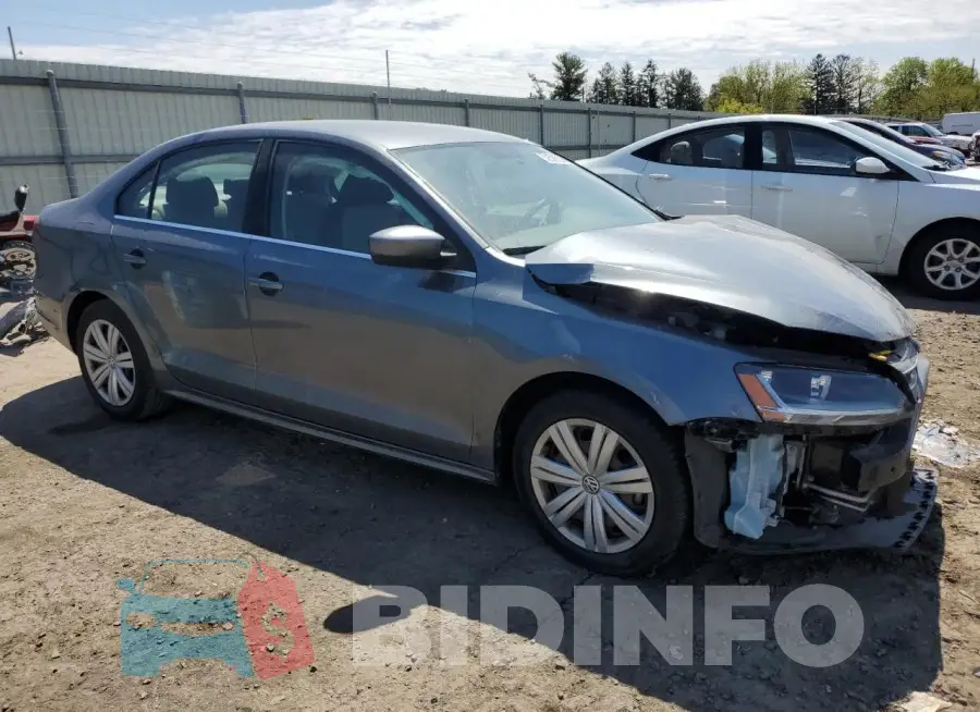3VW167AJ8HM343714 Photo# 4