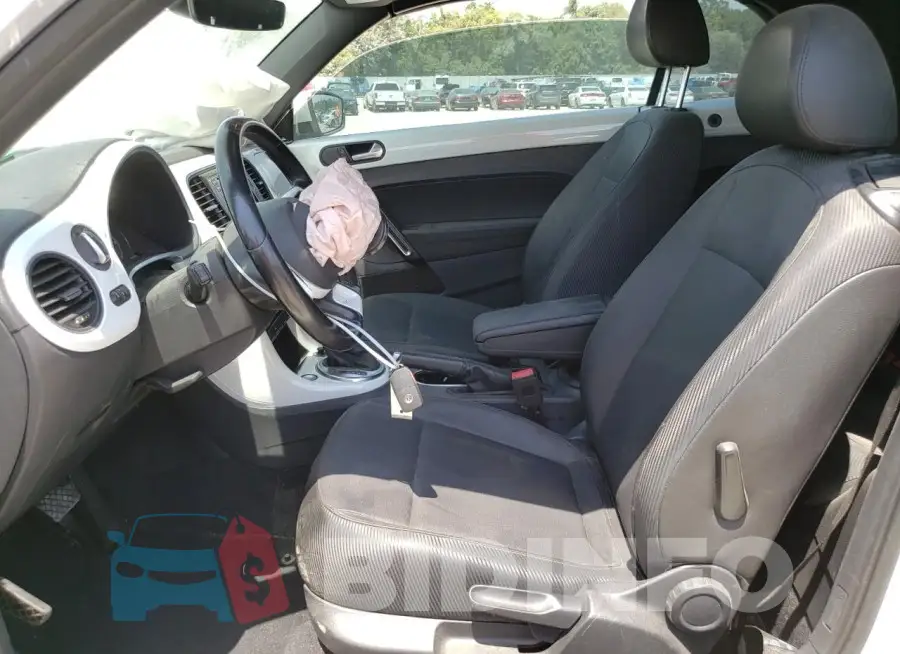 3VW5DAAT0KM506871 Photo# 7
