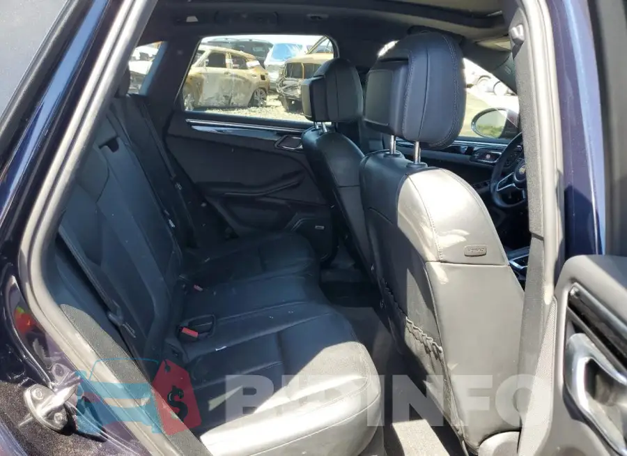WP1AA2A59MLB06988 Photo# 11