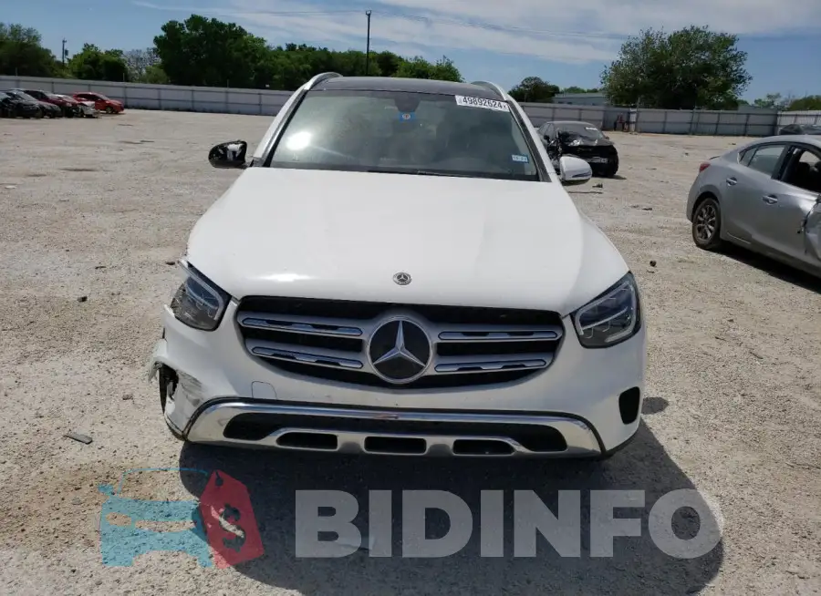 WDC0G8DB1LF729643 Photo# 5