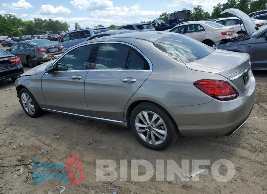 WDDWF8EB4KR511622 Photo# 2