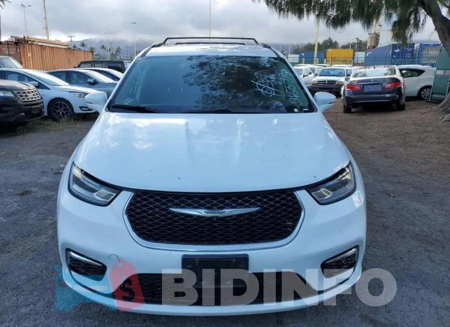 2C4RC1BG3NR145349 Photo# 5