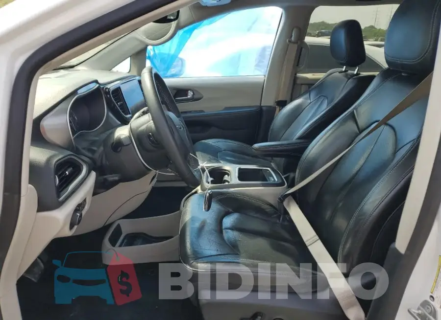 2C4RC1BG4NR115650 Photo# 7