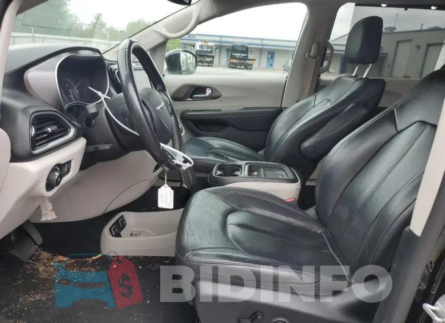 2C4RC1BG9LR125913 Photo# 7
