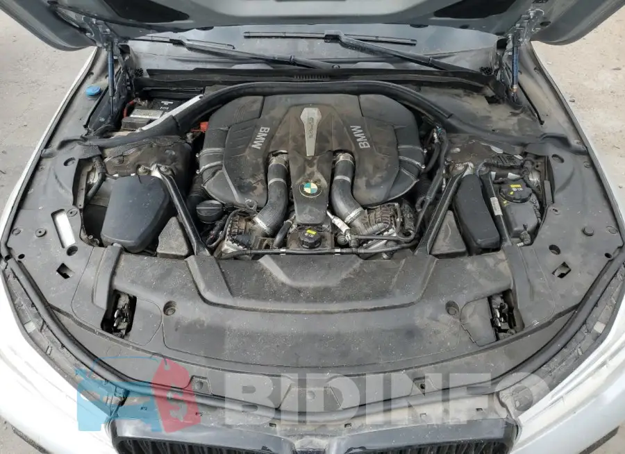 WBA7F2C58GG415212 Photo# 11