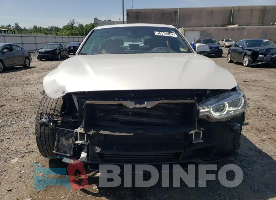 WBA8E3C55GK500177 Photo# 5