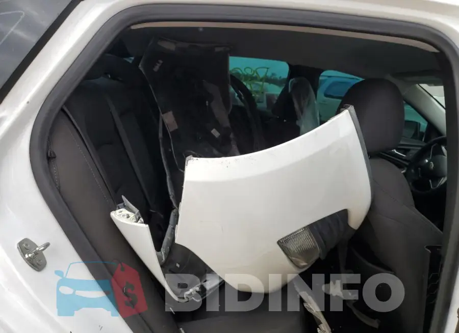1G1ZD5ST2LF121123 Photo# 10