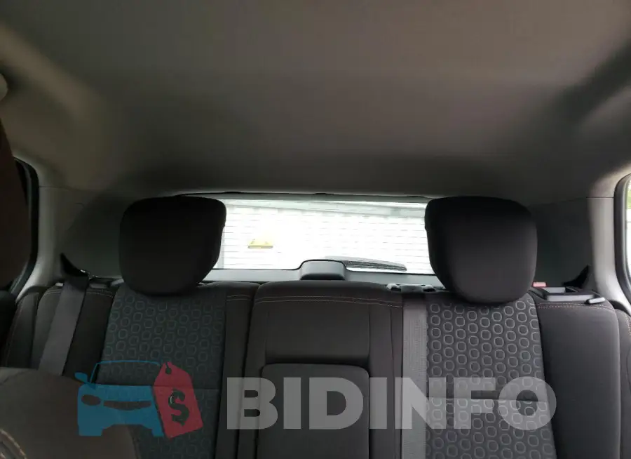 3GNCJNSB7LL156153 Photo# 10