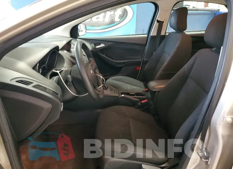 1FADP3F2XJL221652 Photo# 7