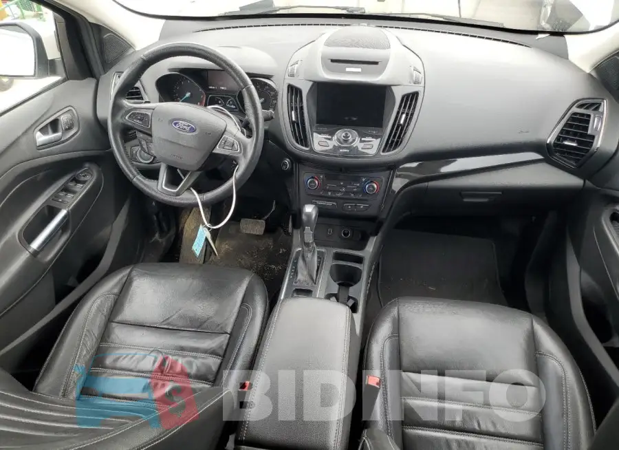 1FMCU9J90HUE82231 Photo# 8