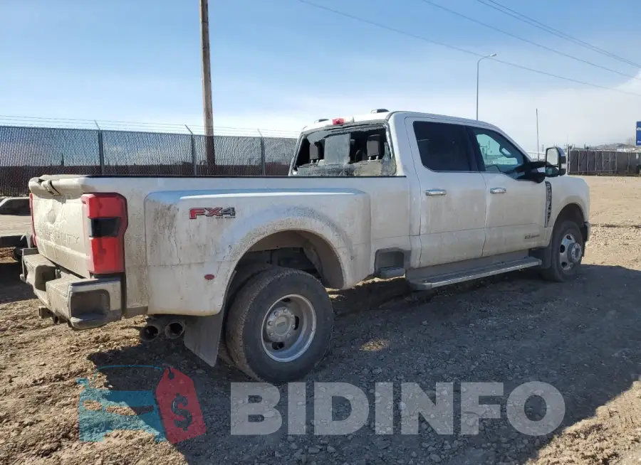 1FT8W3DM7PEC56326 Photo# 3