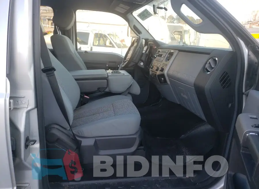1FT8W3DT9GEA65871 Photo# 5