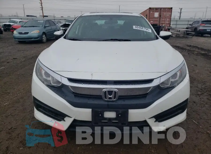 19XFC2F78JE207679 Photo# 5