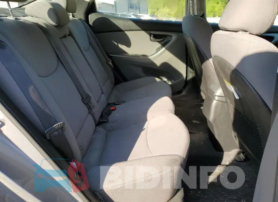 5NPDH4AE8FH557620 Photo# 10