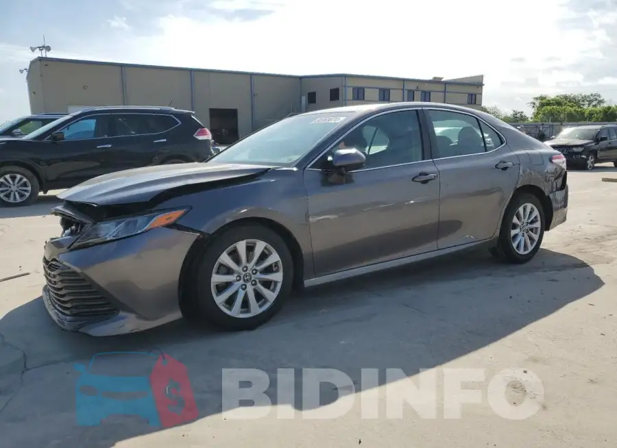 4T1B11HK3JU105610 Photo# 1