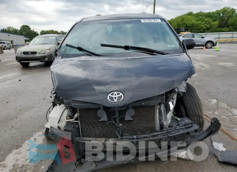 5TDKZ3DC7HS883429 Photo# 5