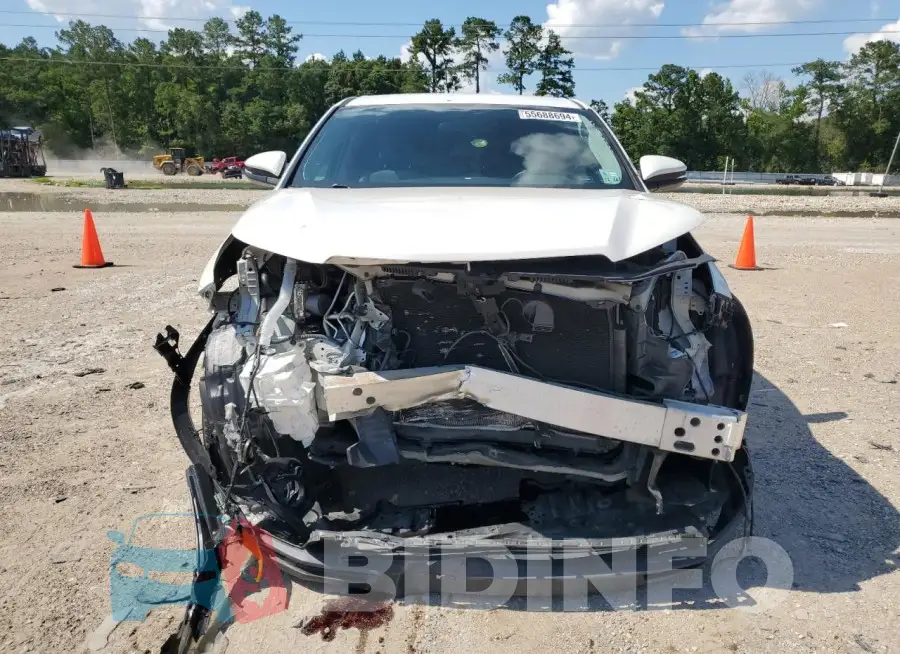 5TDZKRFH6GS123585 Photo# 5