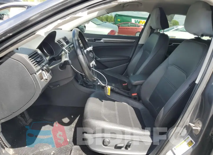 1VWBT7A32GC007023 Photo# 7