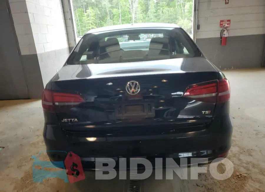 3VW2B7AJ4HM393834 Photo# 6