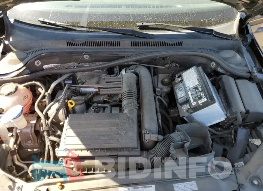 3VWDB7AJ3JM240876 Photo# 11