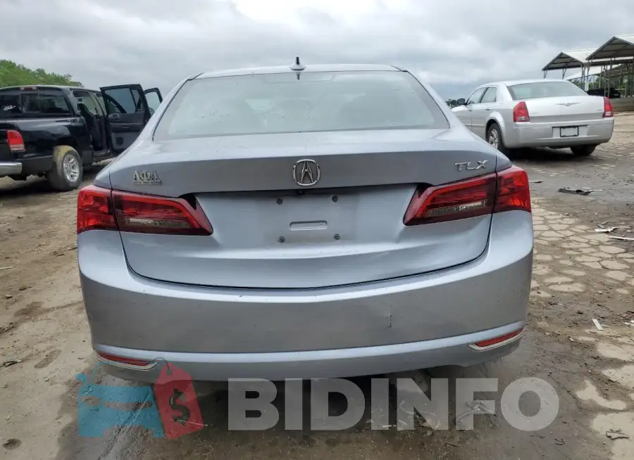 19UUB1F33FA005734 Photo# 6