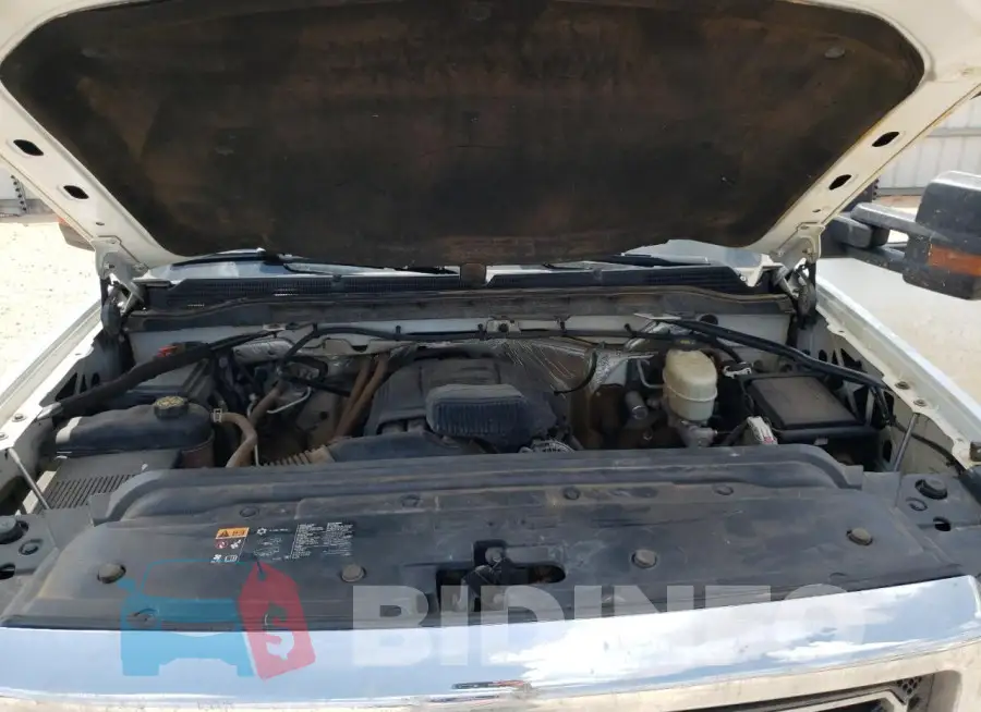 1GT22REG2HZ298930 Photo# 11