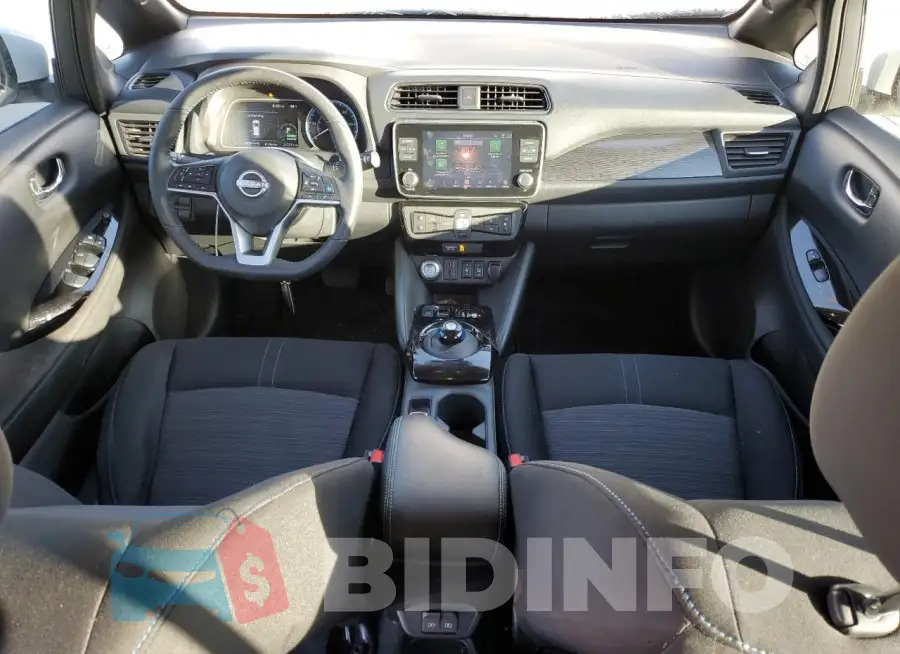 1N4CZ1CV5PC552916 Photo# 8
