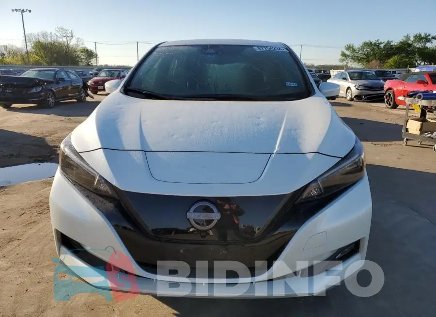 1N4CZ1CV5PC552916 Photo# 5