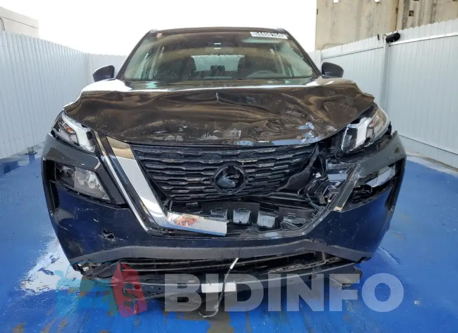 5N1BT3AB3PC894694 Photo# 5