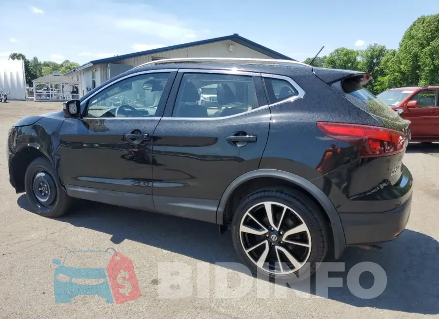 JN1BJ1CR3JW201639 Photo# 2