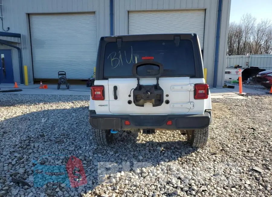 1C4JJXP67PW698876 Photo# 6