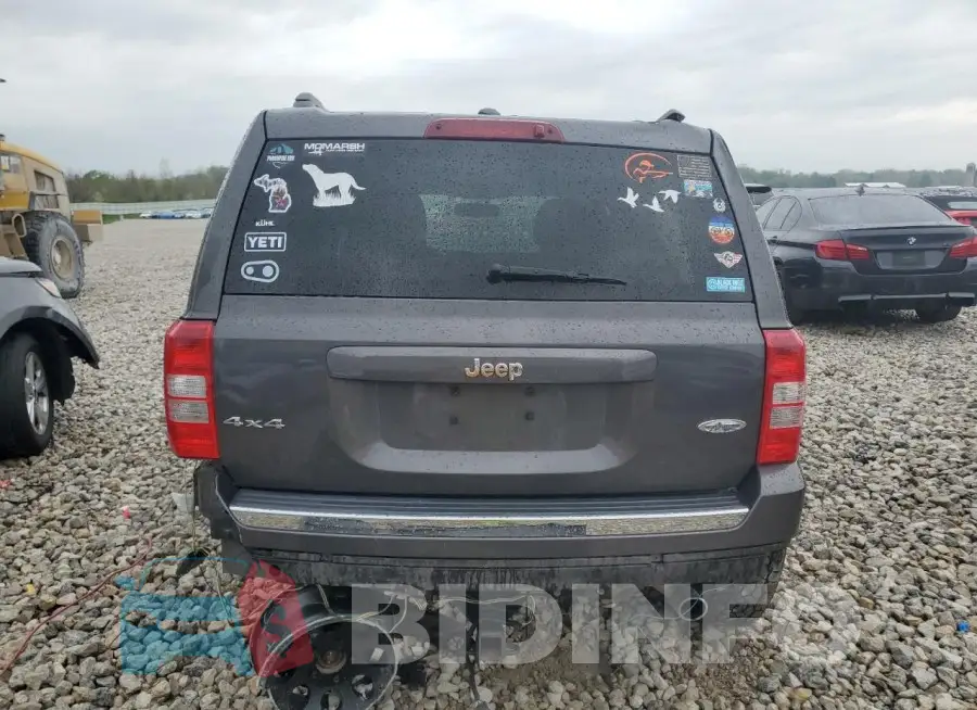 1C4NJRFB3HD101103 Photo# 6