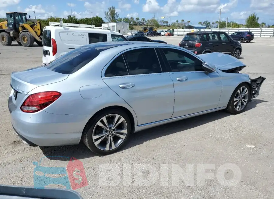 55SWF4JB6HU215569 Photo# 3