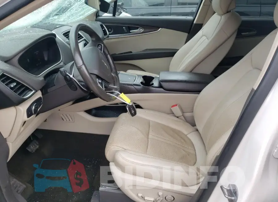 2LMPJ8LP8KBL51131 Photo# 7