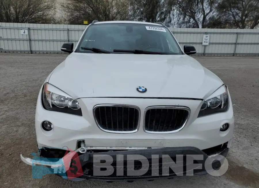 WBAVM1C52FV497732 Photo# 5