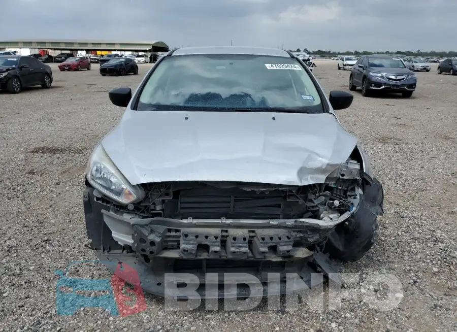 1FADP3E24JL321649 Photo# 5