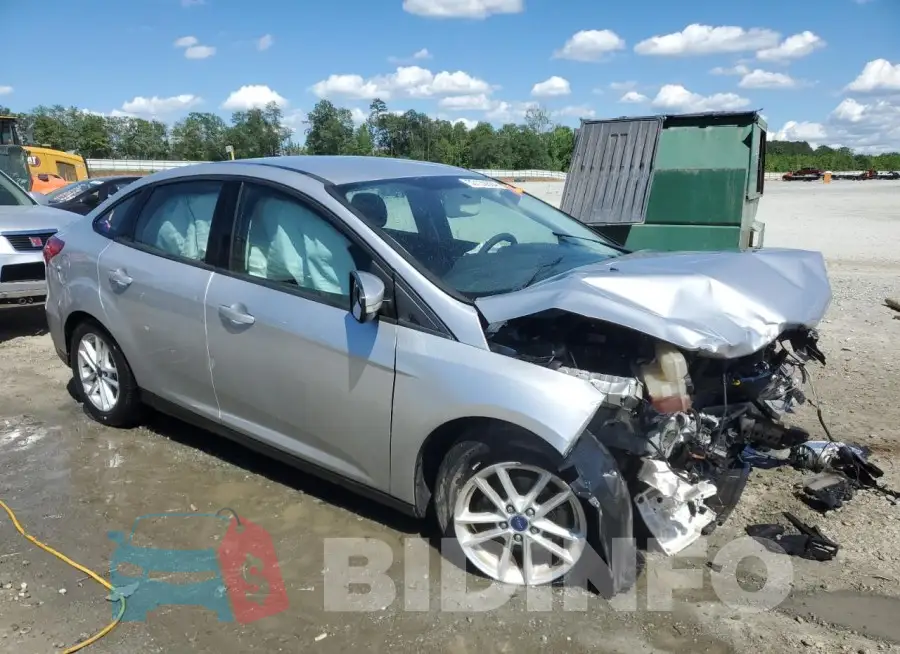 1FADP3F25GL325359 Photo# 4
