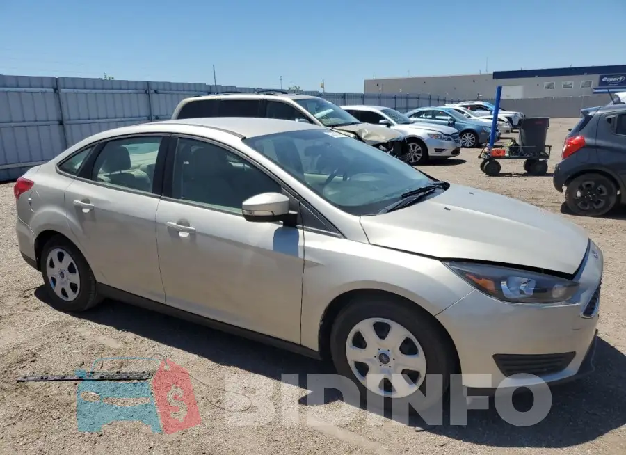 1FADP3F26HL342821 Photo# 4
