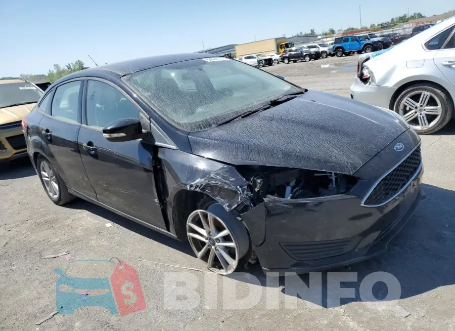 1FADP3F2XHL268125 Photo# 4