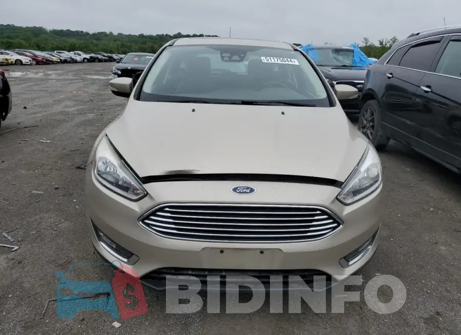1FADP3N28HL309949 Photo# 5