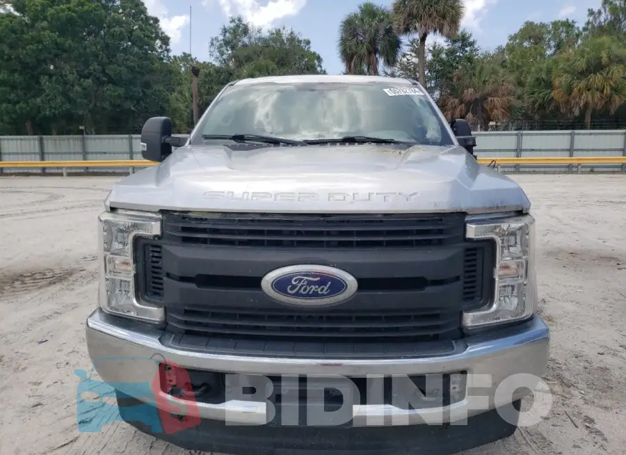 1FT7W2BT0JEB05206 Photo# 5