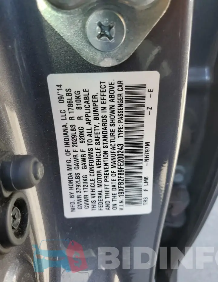 19XFB2F89FE200243 Photo# 12