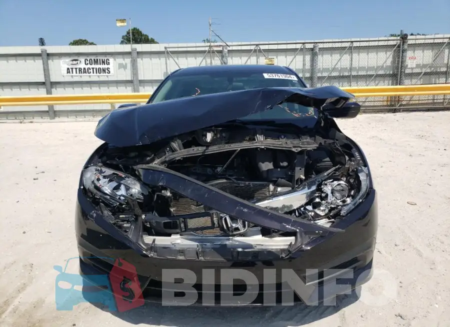 19XFC2F50HE036399 Photo# 5