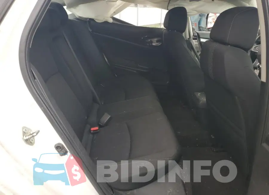 19XFC2F72GE077682 Photo# 10