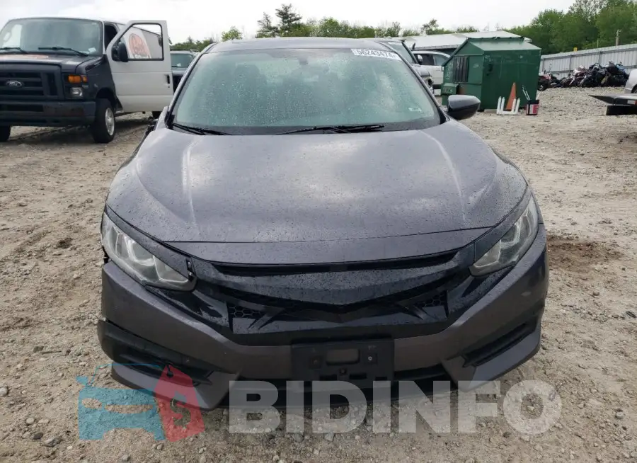 19XFC2F77JE201923 Photo# 5