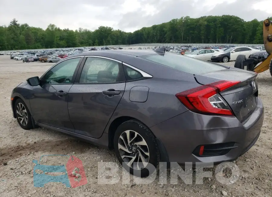 19XFC2F77JE201923 Photo# 2