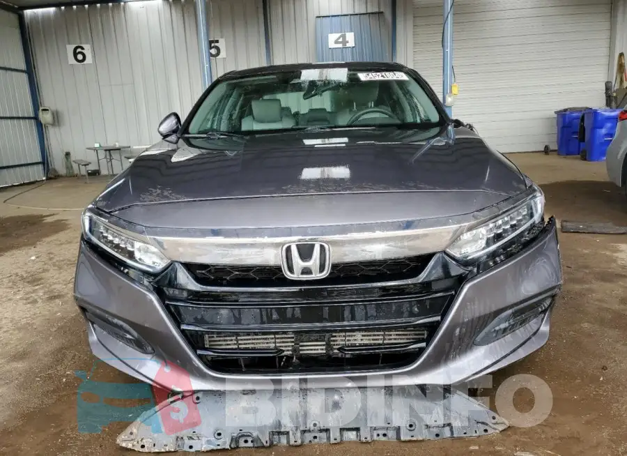 1HGCV1F16KA108111 Photo# 5