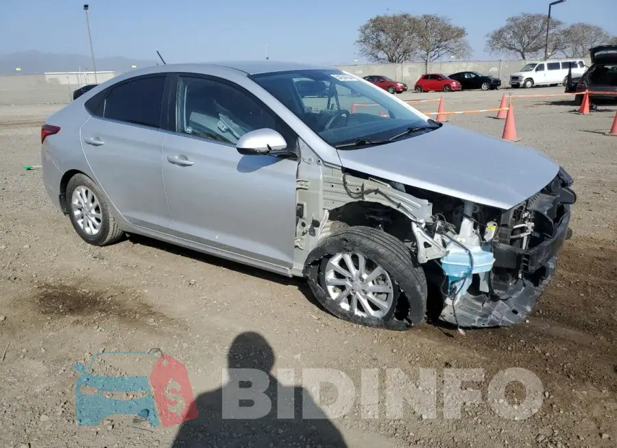 3KPC24A65LE111415 Photo# 4